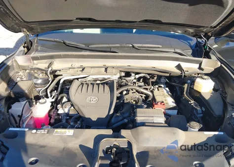 2024 Toyota Grand Highlander Xle z USA, uszkodzony, nr VIN 5TDAAAA55RS007781